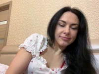 I love men and their potential, I appreciate sincerity and believe in happiness) | will be happy to chat in my space on all topics and without topics)