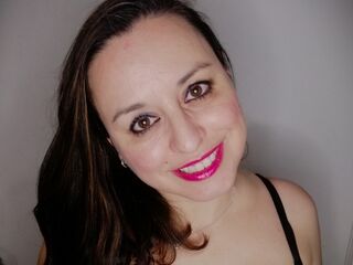 hot girl live cam AdelaAlbaNatural