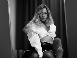 webcam show AugustineMoore