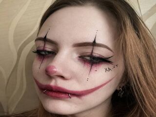 naked girl with webcam masturbating with vibrator AvaLuciani
