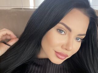 free nude cam CaitlynEva