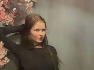 camgirl live sex CharisseChappel