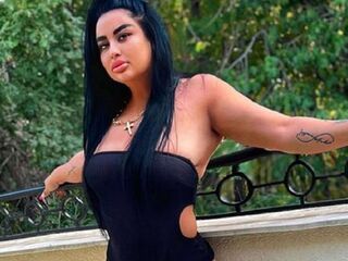 fingering cam whore DesyreeDawson