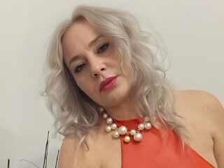 live webcam girl EmilyLoowe