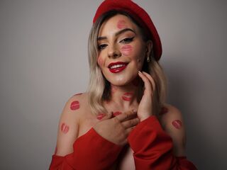 cam slut JessieBond