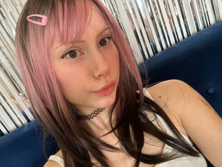 free webcam chat room KayaSnowy