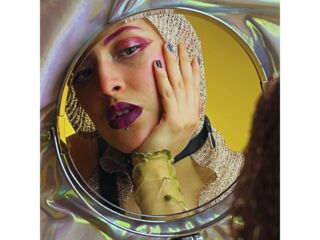 naked cam girl fingering pussy LillithMagnus