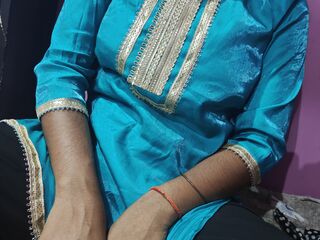 hot webcam slut LishaLiya