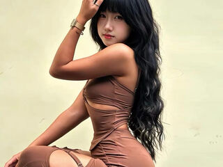 hot cam show LouiseEve