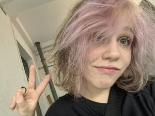 fingering webcam girl NieshaBendas