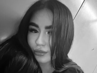 camslut YevetteStreeper