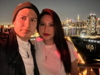 adult live webcam couple AnnaAndLou