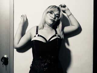 webcamgirl fetish webcam BelliniSarah