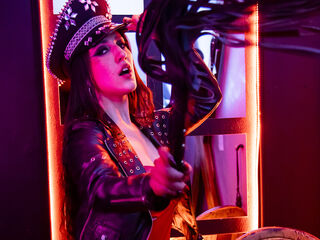 bdsm fetish cam CleodoraNoir