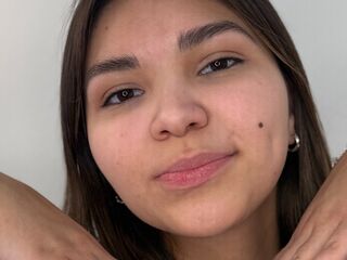 live cam girl pic AdriaKunstlinger