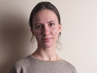 fingering girl chat AkilahZarucki