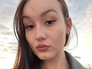 naked webcam girl picture AleshiaCalles