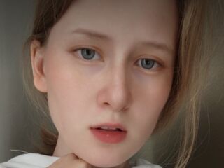 nude webcam girl pic AmyCollege