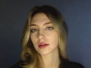 Kinky webcam AmyHuckabey