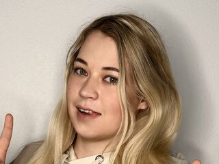 naughty chat AnjaTruehart