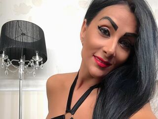 cam girl playing with vibrator BellenGrey