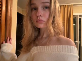 girl sexcam BrittaneyCreitz