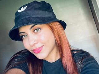 camwhore spreading pussy CandiePasion