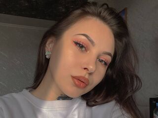 masturbating cam girl CapriceHebets