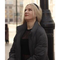 jasmin video chat CarinGoodwin