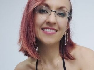 camgirl webcam CataMoreno