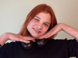 sexy camgirl picture ChiaPreuitt