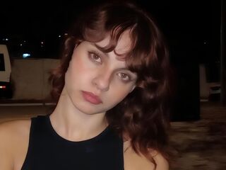 webcam girl chat room CollinsSpear