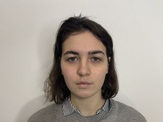 naked cam chat CorinaHariri