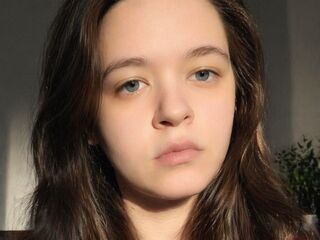 cyber sex chat CorneliaAdling