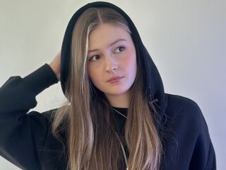 naked cam girl DainaFranklin