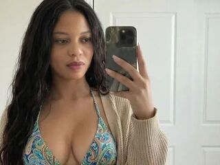 nude web cam DaviWilliams