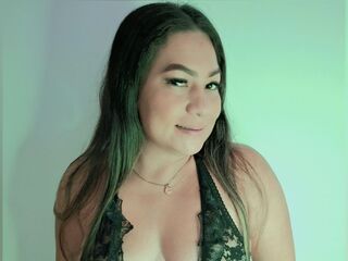 topless webcamgirl ElifMillers
