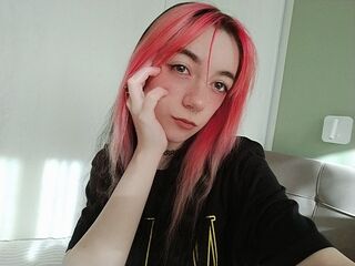 masturbating webcamgirl ElvaEdman