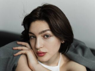 live sex picture ElvieTorbett