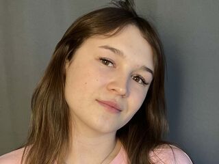 naughty camgirl masturbating FlossieStudwell