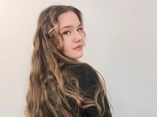 adult cam show GrayceSerrell