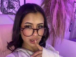 dity cam show HaileySimson