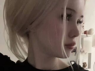 camslut fingering pussy HeatherHeinitz