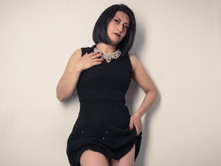 topless cam girl IvannaRusso