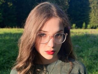 nude cam girl pic JaniseZeiger