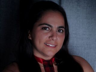 live chatroom JasminVerona