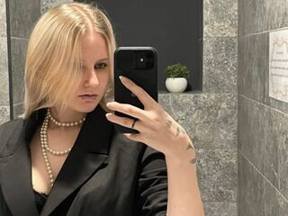 chat room live sex JenaeMcquillen