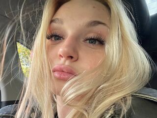 girl cam nude JinEvjen