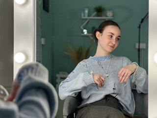 naked camgirl fingering pussy JoieOseguera