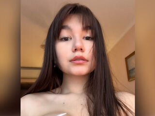 cam girl spreading pussy JuliaCutee